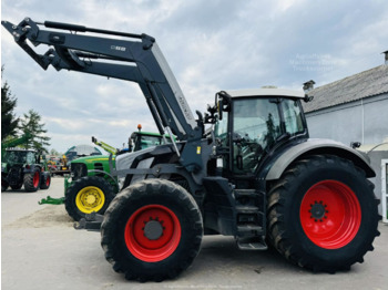 Трактор FENDT 828 Vario