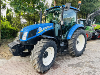 Трактор NEW HOLLAND T5