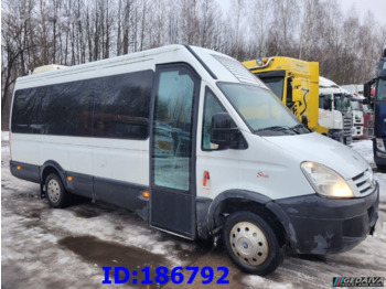 Микроавтобус, Пассажирский фургон IVECO Daily Strada 50C18 20-seater: фото 1