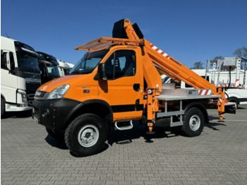 Грузовик с подъемником IVECO Daily