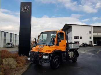 Mercedes-Benz UNIMOG U300 4x4 Hydraulik Standheizung Klima  - Грузовик бортовой/ Платформа