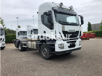 Грузовик-контейнеровоз/ сменный кузов Iveco STRALIS AS480.26