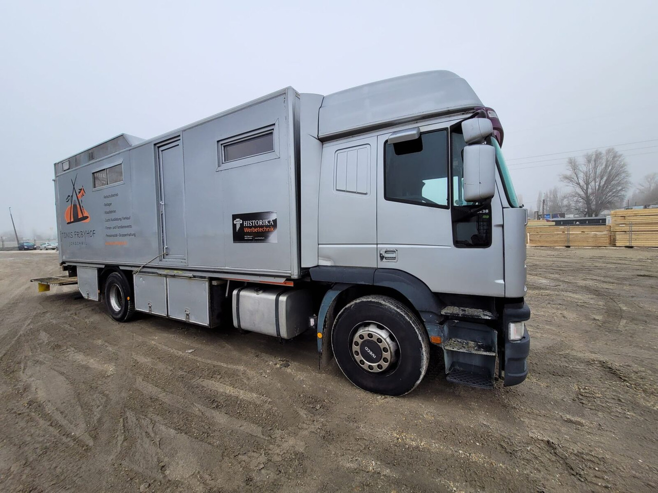 Коневоз IVECO Eurocargo 190 E 38 - 4 horses transporter: фото 4
