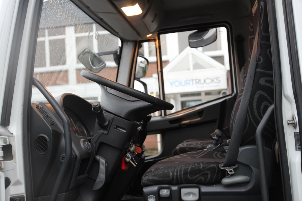 Грузовик с закрытым кузовом Iveco Eurocargo  120E18 EEV Koffer 7,5m Seiten Tür  LBW: фото 15