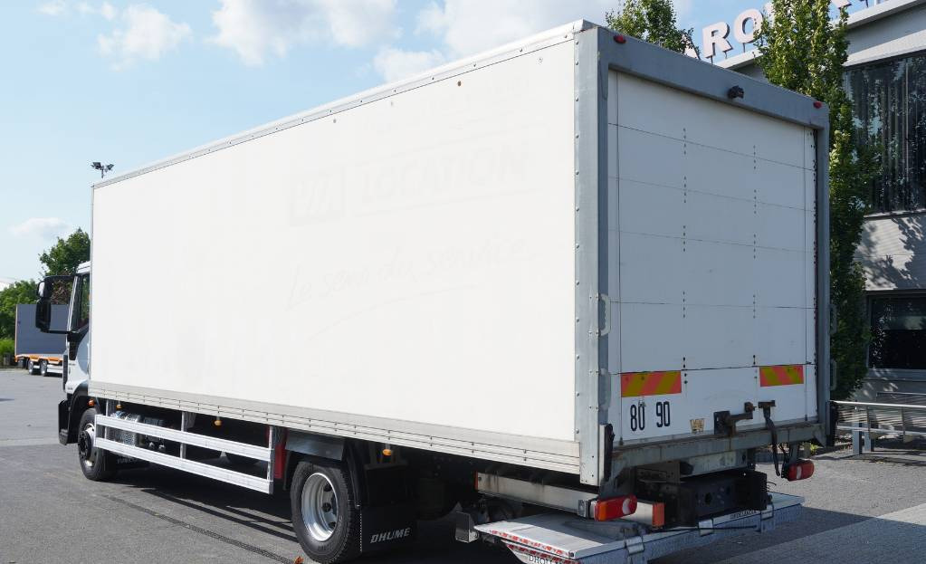 Грузовик с закрытым кузовом Iveco Eurocargo 140-190 Euro6 / Container 18 pallets: фото 3