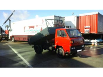 MITSUBISHI Canter left hand drive FE110 2.7 diesel 6 tyres 3 way - Самосвал