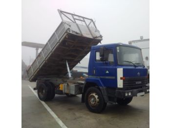 NISSAN M140.17 left hand drive 14 ton on 10 studs 3 way - Самосвал