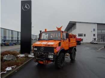 Грузовик бортовой/ Платформа Unimog Mercedes-Benz Unimog U1000/U427 4x4 Winterdiens: фото 1