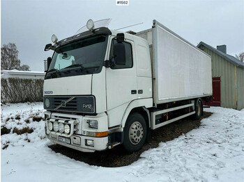 Грузовик с закрытым кузовом Volvo FH12 340 box truck with tail lift: фото 1