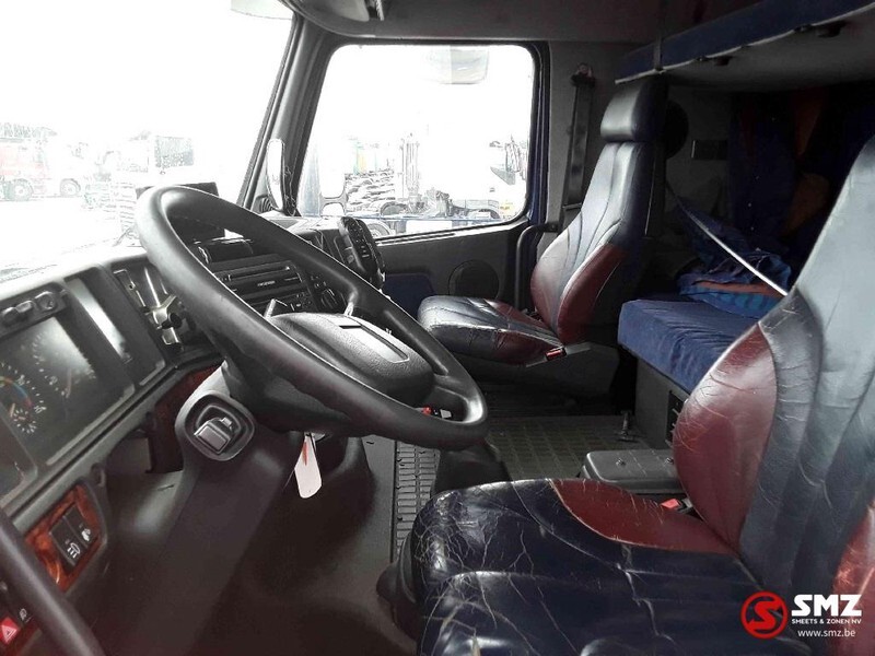 Грузовик с закрытым кузовом Volvo FH 12 420 Globe Xl Royal Class NL truck: фото 8
