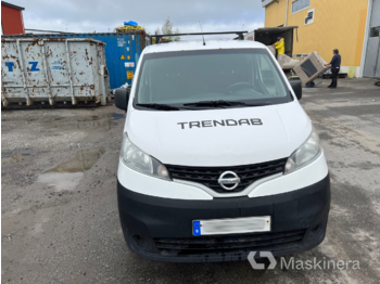 Цельнометаллический фургон Skåpbil Nissan NV200