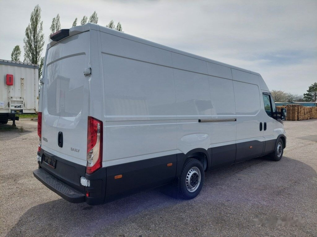 IVECO Daily 35S18H 4x2 в лизинг IVECO Daily 35S18H 4x2: фото 4
