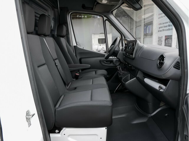Цельнометаллический фургон MERCEDES-BENZ Sprinter 319 Maxi,MBUX,AHK,Rückfahrkamera: фото 2