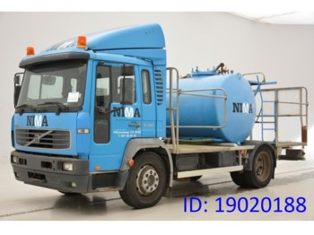 Ассенизатор Volvo FL6.220 - Export only!: фото 1