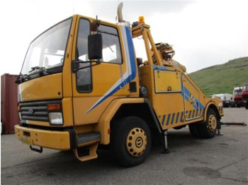 Ford CARGO 0913 - Эвакуатор