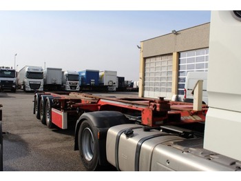 Renders EURO 800E Containerchassi, Mittel- u. Heckausschub 20,30,40,45 Fuß - Полуприцеп-контейнеровоз/ Сменный кузов