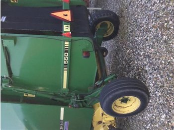 Пресс-подборщик рулонный John Deere 550
