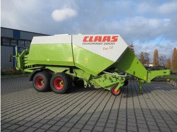 Пресс-подборщик тюковый CLAAS Quadrant 2200 FC