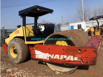 Компактор `Good Condition 22 Ton Used Vibratory Road Roller Dynapac Ca602D Heavy Compactor for Sale: фото 2