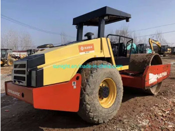 Компактор `Good Condition 22 Ton Used Vibratory Road Roller Dynapac Ca602D Heavy Compactor for Sale: фото 3
