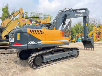 Гусеничный экскаватор HYUNDAI R220 -9S track excavator 22 tons Korean hydraulic digger: фото 3
