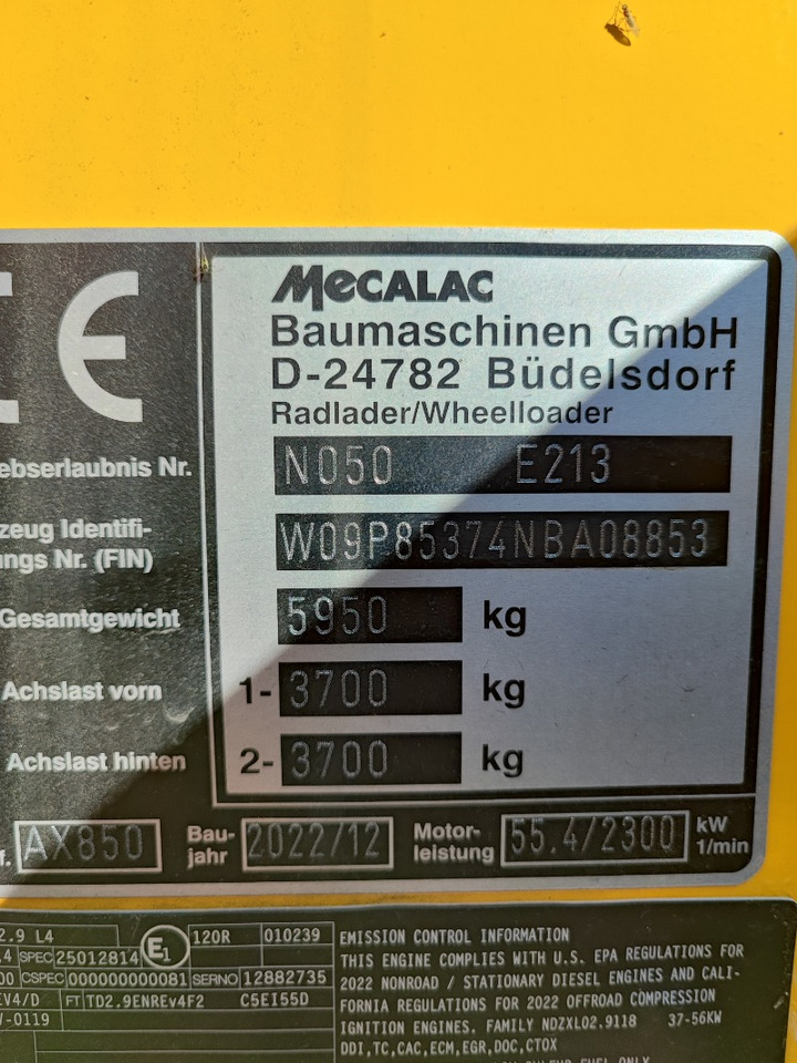 Колёсный погрузчик Mecalac AX850: фото 3