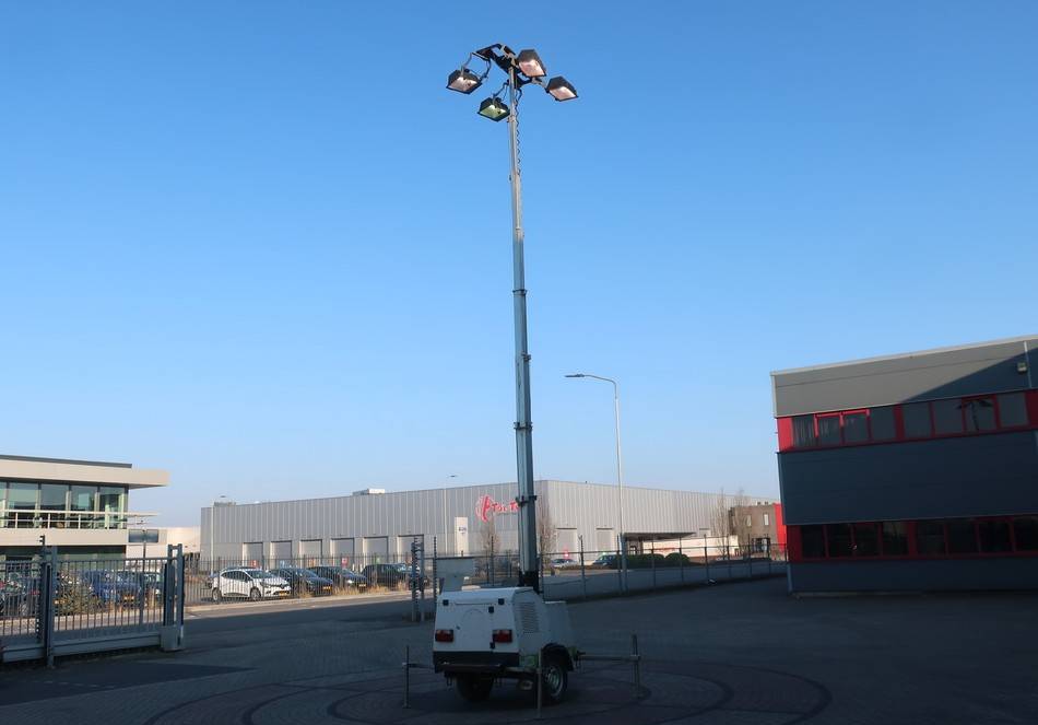Осветительная мачта SMC ECO-90 Tower Light 4x400W: фото 22