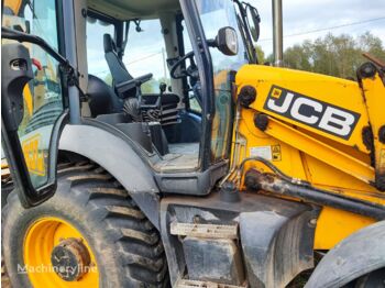Экскаватор-погрузчик JCB 3CX