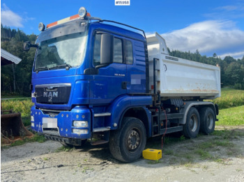 Самосвал MAN TGS 26.540
