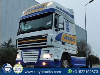 Тягач DAF XF 105.460
