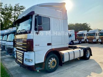 Тягач DAF XF 105.460 SpaceCap / Retarder / Euro 5