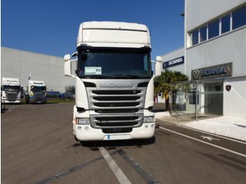 Тягач Scania R450