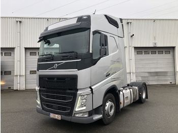 Тягач VOLVO FH460