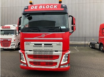Тягач VOLVO FH500