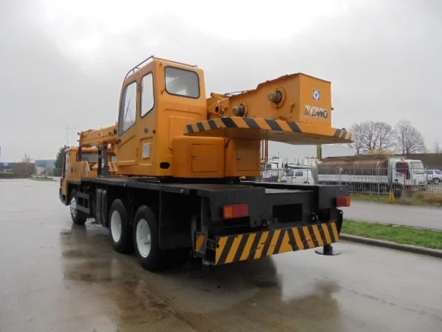XCMG QY20B.5 20 ton Truck Crane - Короткобазный кран: фото 5