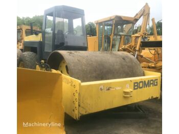 BOMAG BW 217 D-2 - Компактор: фото 1