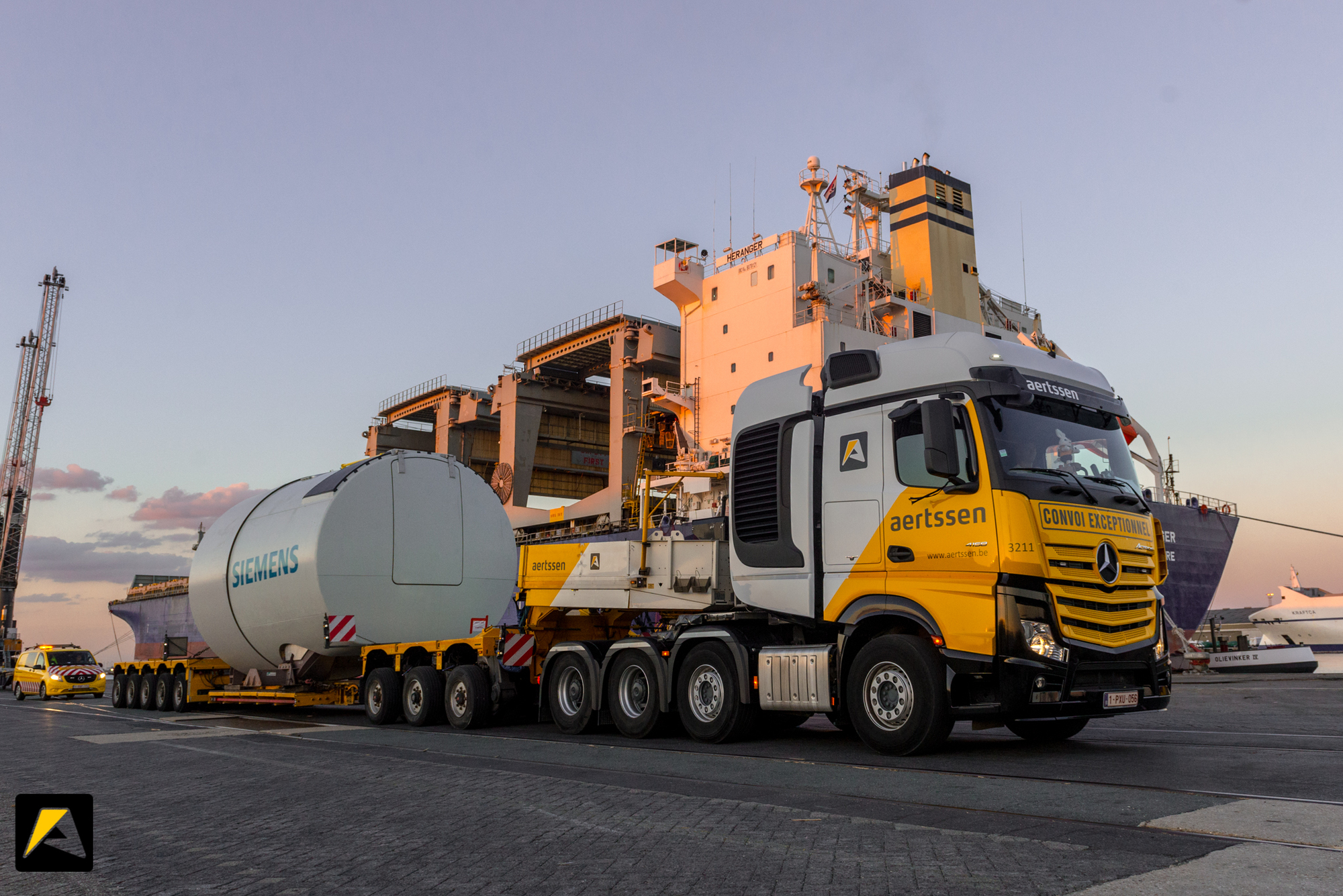 Aertssen Trading NV - Строительная техника HITACHI ZX225 - дизель undefined: фото 2