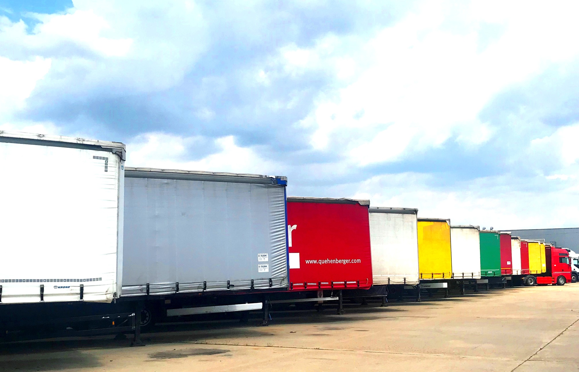 AIC TRUCKS SA undefined: фото 4