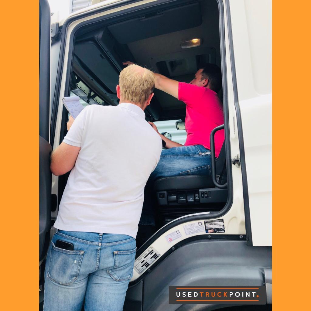 Used Truck Point BV - Полуприцепы SCHMITZ undefined: фото 3