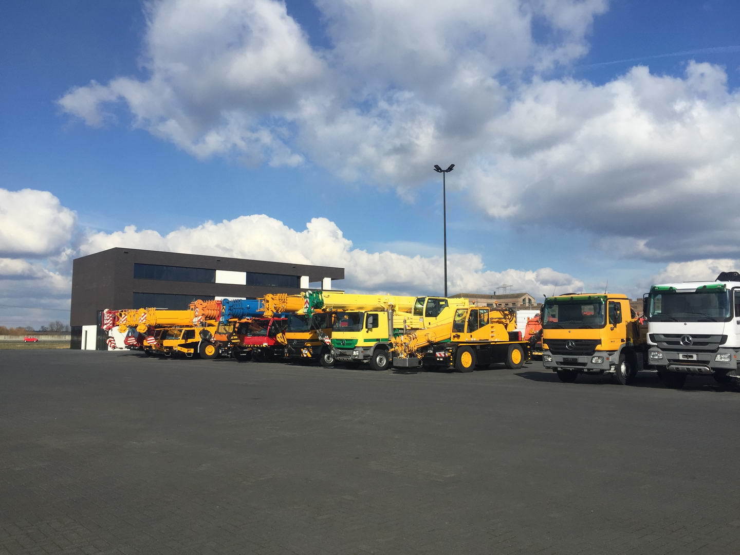 Geurts Trucks B.V. undefined: фото 5