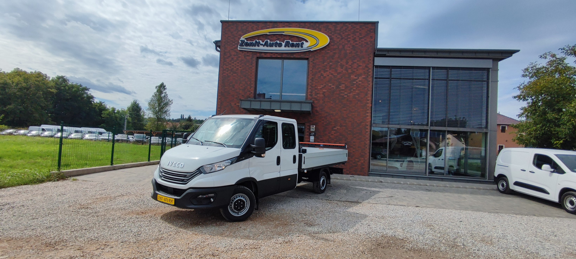 Zenit-Auto Rent Kft. undefined: фото 10