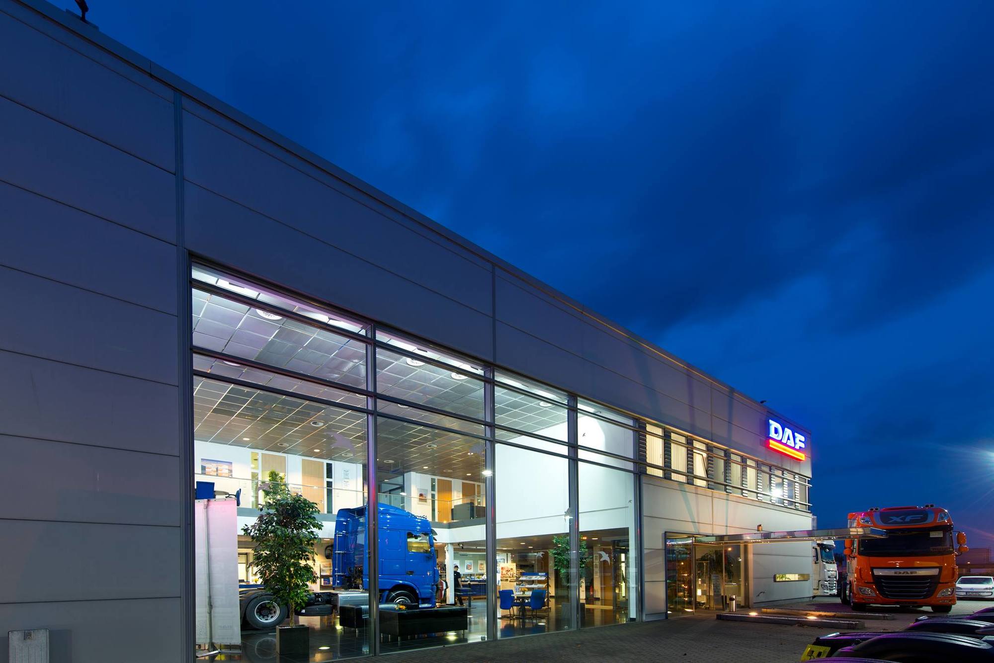 DAF Berlin GmbH - объявления о продаже undefined: фото 1