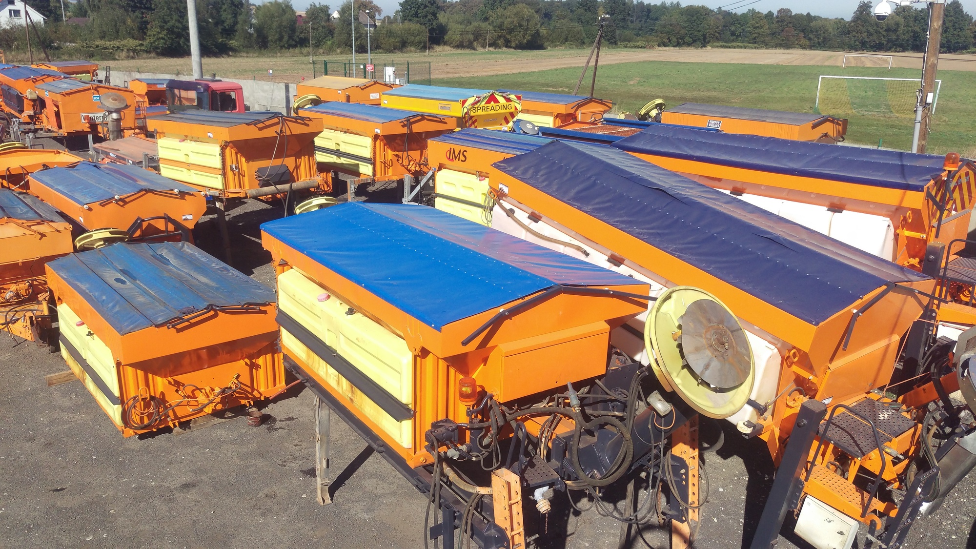 Eventus - Коммунальная и специальная техника UNIMOG undefined: фото 2