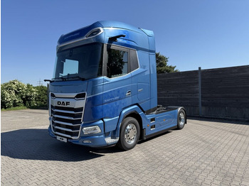 Тягач DAF XG 530
