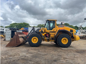 Колёсный погрузчик VOLVO L220H