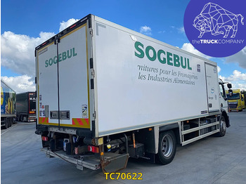 Грузовик с закрытым кузовом Renault D 320: фото 4 Грузовик с закрытым кузовом Renault D 320: фото 4