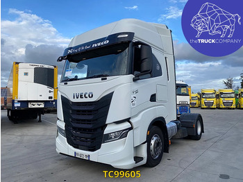 Тягач IVECO S-WAY