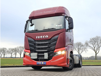 Тягач IVECO S-WAY