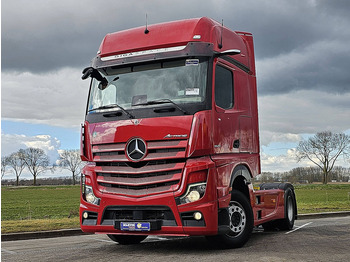 Тягач MERCEDES-BENZ Actros 1848