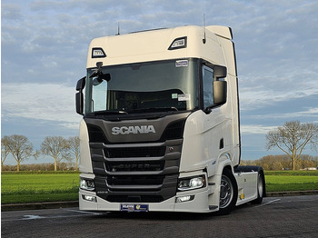 Тягач SCANIA R 460